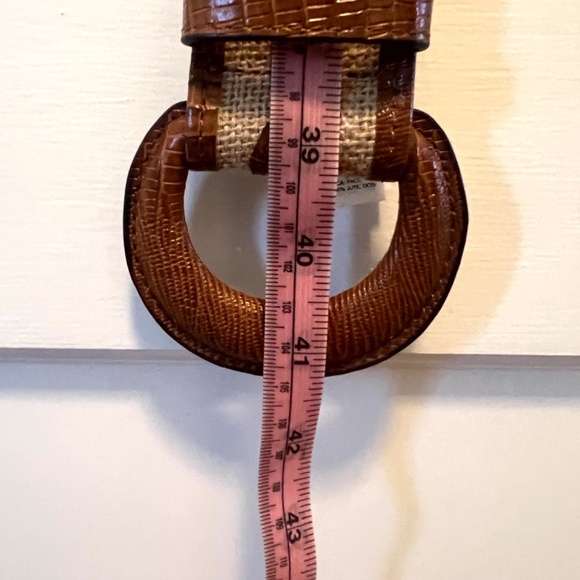 Banana Republic Size Medium Leather belt - Picture 4 of 6